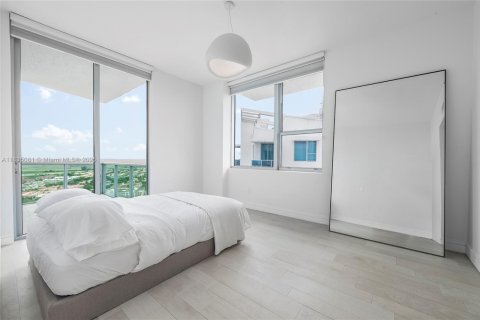 Condominio en venta en Sunrise, Florida, 3 dormitorios, 143.63 m2 № 1821544 - foto 6