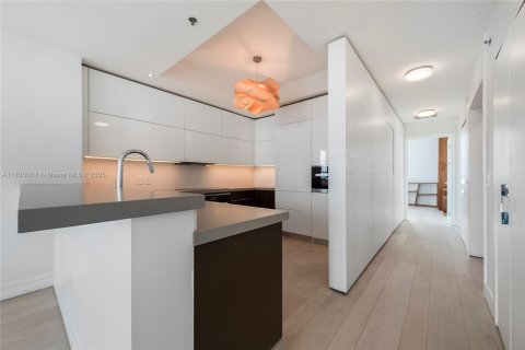 Condominio en venta en Sunrise, Florida, 3 dormitorios, 143.63 m2 № 1821544 - foto 2