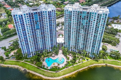 Condominio en venta en Sunrise, Florida, 3 dormitorios, 143.63 m2 № 1821544 - foto 21