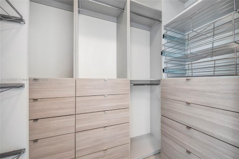 Condominio en venta en Sunrise, Florida, 3 dormitorios, 143.63 m2 № 1821544 - foto 8