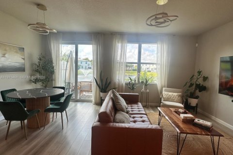 Townhouse in Mangonia Park, Florida 3 bedrooms, 135.08 sq.m. № 2032274 - photo 12