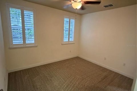 Townhouse in Orlando, Florida 3 bedrooms, 191.38 sq.m. № 2295021 - photo 30