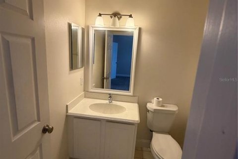 Townhouse in Orlando, Florida 3 bedrooms, 191.38 sq.m. № 2295021 - photo 28