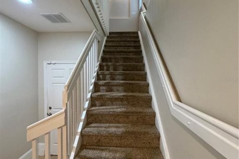Townhouse in Orlando, Florida 3 bedrooms, 191.38 sq.m. № 2295021 - photo 5