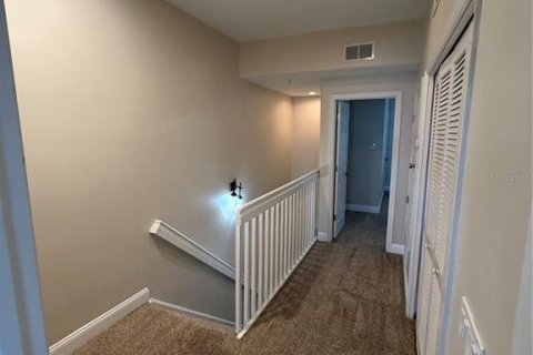 Townhouse in Orlando, Florida 3 bedrooms, 191.38 sq.m. № 2295021 - photo 17