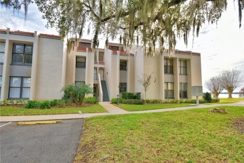 Condominio en venta en Winter Haven, Florida, 2 dormitorios, 101.26 m2 № 1717938 - foto 3