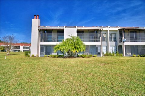 Condominio en venta en Winter Haven, Florida, 2 dormitorios, 101.26 m2 № 1717938 - foto 5
