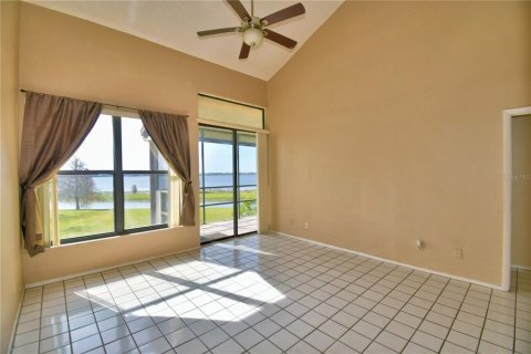 Condominio en venta en Winter Haven, Florida, 2 dormitorios, 101.26 m2 № 1717938 - foto 10