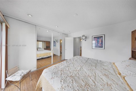 Copropriété à vendre à Miami, Floride: 1 chambre, 57.6 m2 № 2152933 - photo 13