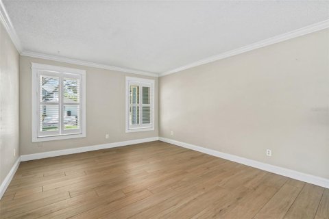 House in Orlando, Florida 3 bedrooms, 137.12 sq.m. № 2147811 - photo 16