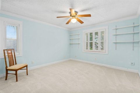 House in Orlando, Florida 3 bedrooms, 137.12 sq.m. № 2147811 - photo 17