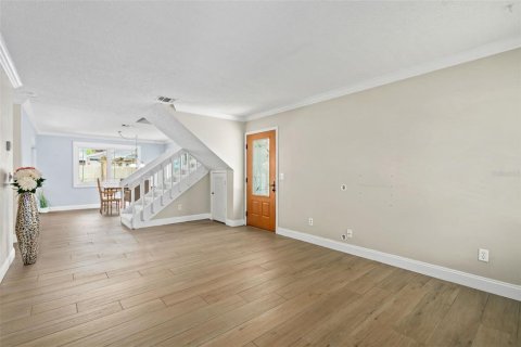 House in Orlando, Florida 3 bedrooms, 137.12 sq.m. № 2147811 - photo 7
