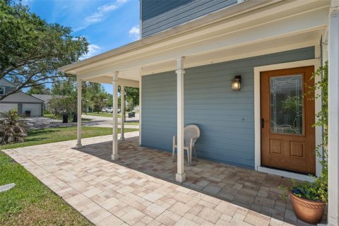 House in Orlando, Florida 3 bedrooms, 137.12 sq.m. № 2147811 - photo 3