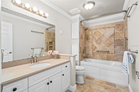 House in Orlando, Florida 3 bedrooms, 137.12 sq.m. № 2147811 - photo 25
