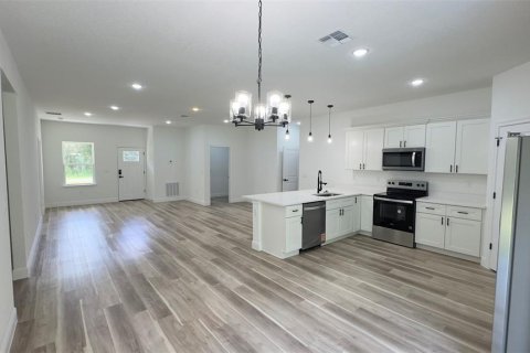 Villa ou maison à vendre à Citrus Springs, Floride: 4 chambres, 170.29 m2 № 1903824 - photo 12