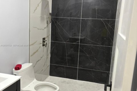 Immobilier commercial à louer à Homestead, Floride: 1 chambre, 136.94 m2 № 2154298 - photo 8