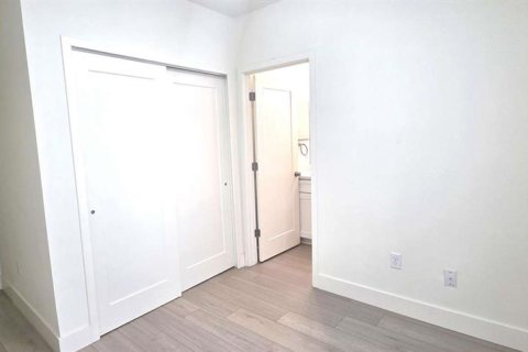 Appartement à louer à Saint Petersburg, Floride: 3 chambres, 92.9 m2 № 2111684 - photo 8