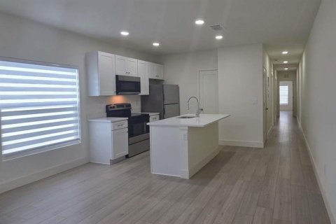 Appartement à louer à Saint Petersburg, Floride: 3 chambres, 92.9 m2 № 2111684 - photo 7