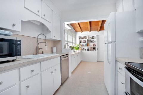 Casa en venta en Lakeland, Florida, 4 dormitorios, 195.09 m2 № 2114455 - foto 10