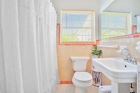 Casa en venta en Lakeland, Florida, 4 dormitorios, 195.09 m2 № 2114455 - foto 20