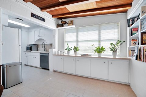 Casa en venta en Lakeland, Florida, 4 dormitorios, 195.09 m2 № 2114455 - foto 7