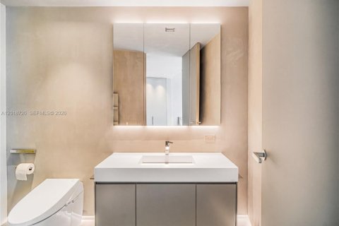 Condo in Sunny Isles Beach, Florida, 4 bedrooms № 2145853 - photo 24