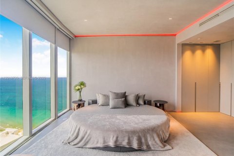 Condo in Sunny Isles Beach, Florida, 4 bedrooms № 2145853 - photo 19