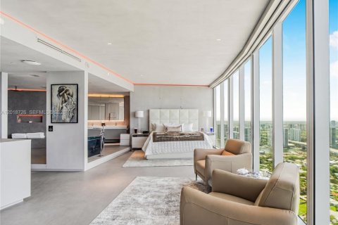 Condo in Sunny Isles Beach, Florida, 4 bedrooms № 2145853 - photo 17