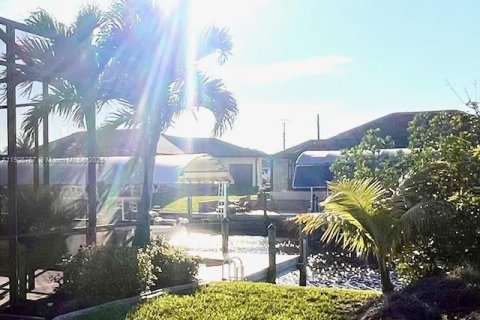 Land in Cape Coral, Florida № 1957028 - photo 18