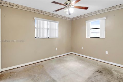 Casa en venta en Homestead, Florida, 3 dormitorios, 105.91 m2 № 2000453 - foto 5