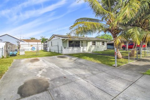 Casa en venta en Homestead, Florida, 3 dormitorios, 105.91 m2 № 2000453 - foto 3