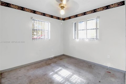 Casa en venta en Homestead, Florida, 3 dormitorios, 105.91 m2 № 2000453 - foto 9