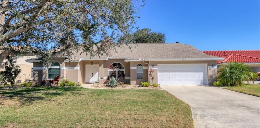 Casa en Sarasota, Florida 3 dormitorios, 216.65 m2 № 1524356