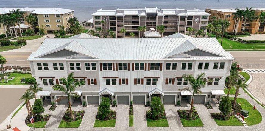 Condominio en Punta Gorda, Florida, 4 dormitorios  № 1550666