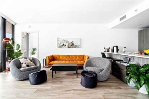 Condo in Miami, Florida, 3 bedrooms  № 1775313 - photo 7