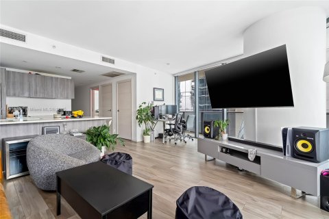 Condo in Miami, Florida, 3 bedrooms  № 1775313 - photo 9