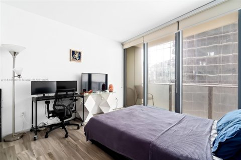 Condo in Miami, Florida, 3 bedrooms  № 1775313 - photo 18