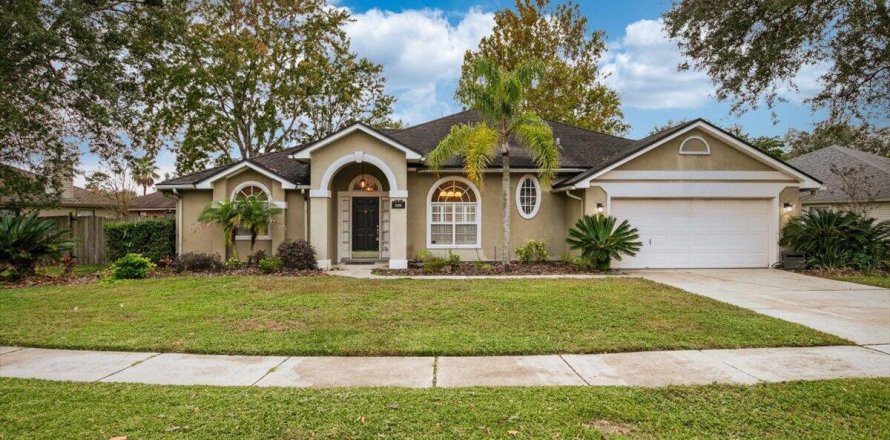 House in Jacksonville, Florida 4 bedrooms, 223.89 sq.m. № 859530