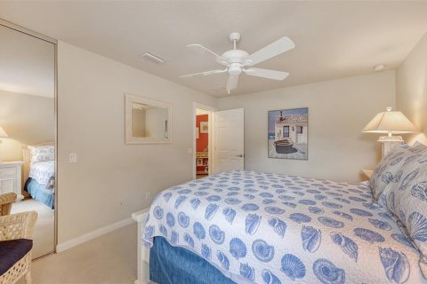 Villa ou maison à louer à Sarasota, Floride: 2 chambres, 142.51 m2 № 2132881 - photo 1