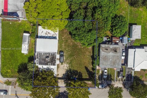 Terrain à vendre à Miami, Floride № 2012423 - photo 5