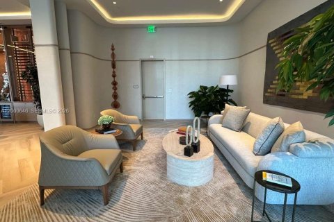 Condo in Miami, Florida  № 2064955 - photo 30