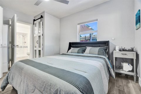 Casa en venta en Pompano Beach, Florida, 3 dormitorios, 137.59 m2 № 2078004 - foto 25