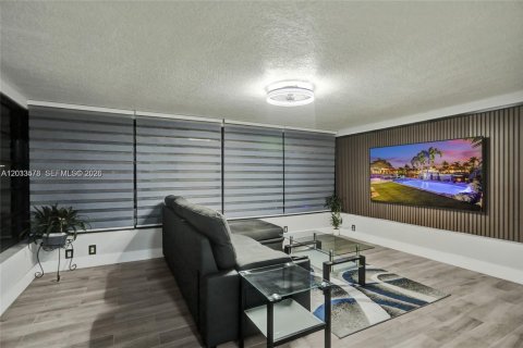 Casa en venta en Pompano Beach, Florida, 3 dormitorios, 137.59 m2 № 2078004 - foto 22