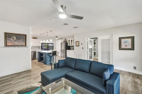 Casa en venta en Pompano Beach, Florida, 3 dormitorios, 137.59 m2 № 2078004 - foto 19