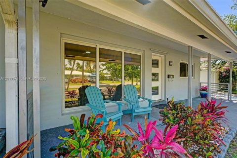 Casa en venta en Pompano Beach, Florida, 3 dormitorios, 137.59 m2 № 2078004 - foto 10