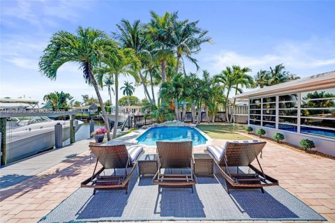 Casa en venta en Pompano Beach, Florida, 3 dormitorios, 137.59 m2 № 2078004 - foto 13