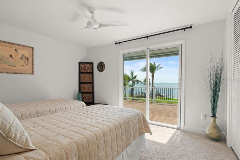 House in Sarasota, Florida 5 bedrooms, 332.96 sq.m. № 1510421 - photo 29