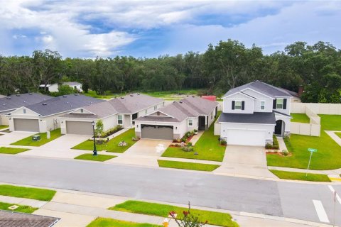 Villa ou maison à vendre à Auburndale, Floride: 3 chambres, 139.91 m2 № 2134272 - photo 4