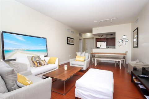 Copropriété à louer à Coral Gables, Floride: 2 chambres, 99.59 m2 № 2016616 - photo 16