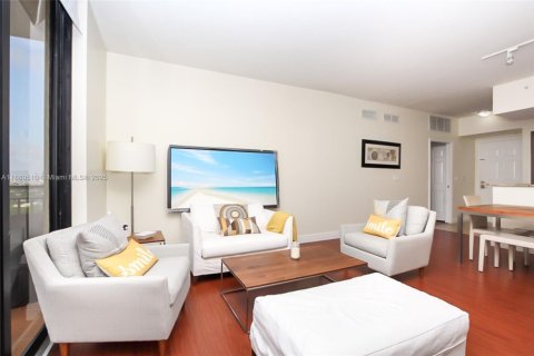 Copropriété à louer à Coral Gables, Floride: 2 chambres, 99.59 m2 № 2016616 - photo 13